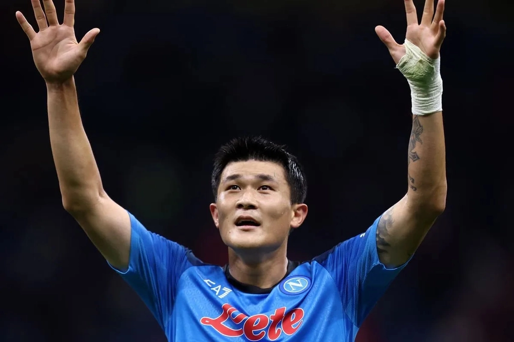 Min-Jae wählt einen Weg